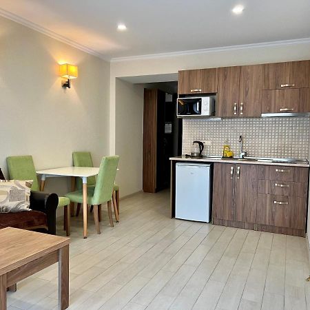 Batumi Orbi Beach Tower Bagian luar foto