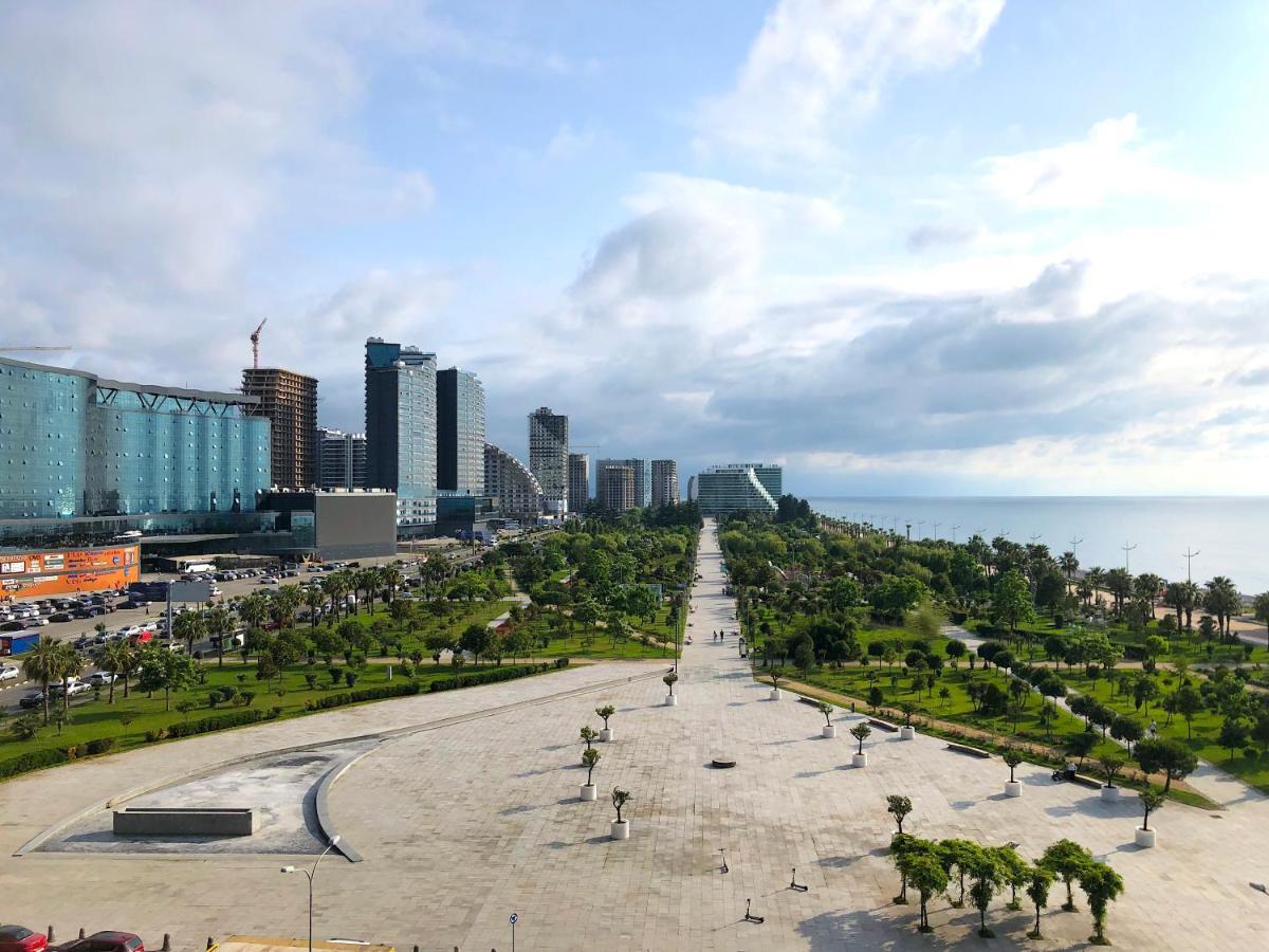 Batumi Orbi Beach Tower Bagian luar foto