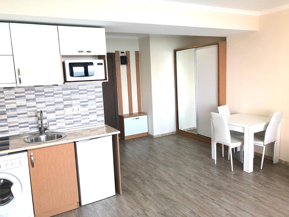 Batumi Orbi Beach Tower Bagian luar foto