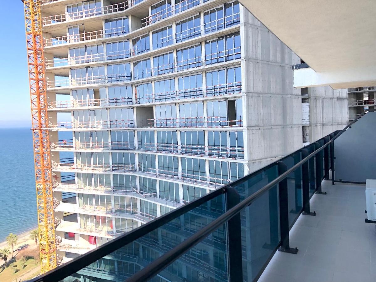 Batumi Orbi Beach Tower Bagian luar foto