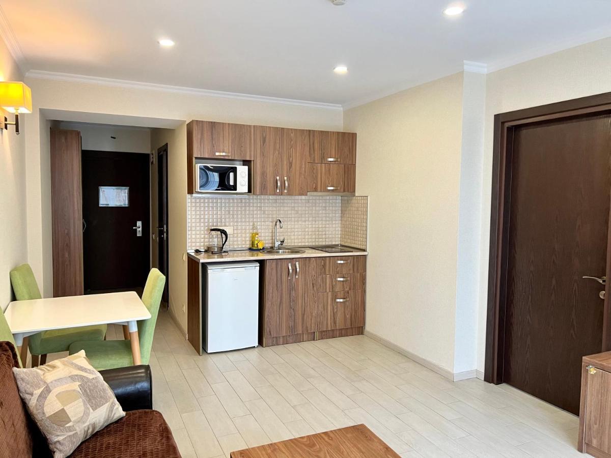 Batumi Orbi Beach Tower Bagian luar foto