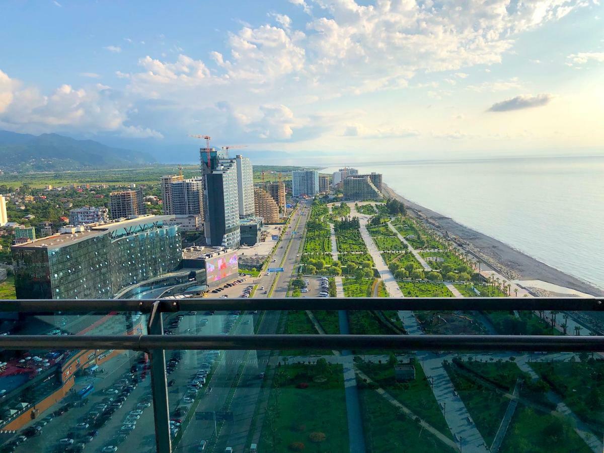 Batumi Orbi Beach Tower Bagian luar foto