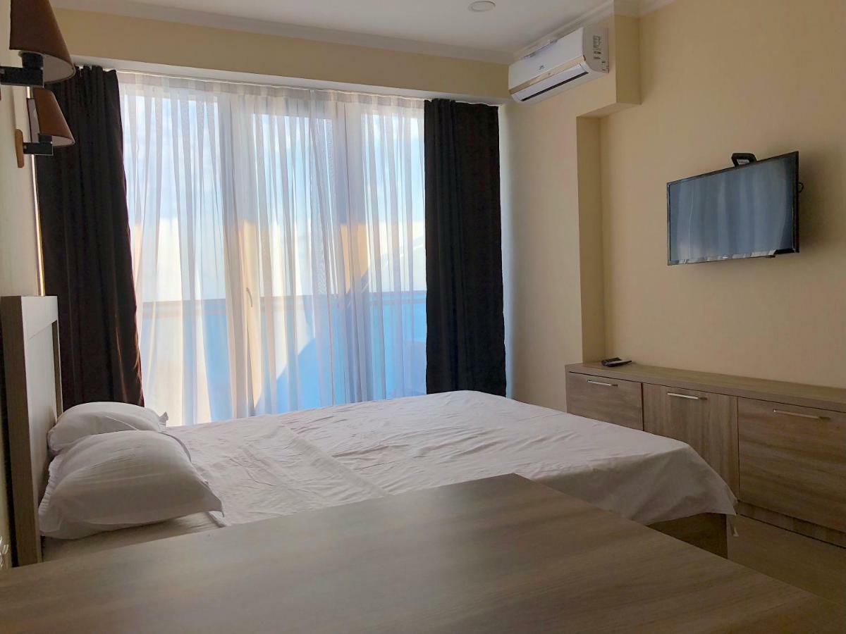 Batumi Orbi Beach Tower Bagian luar foto